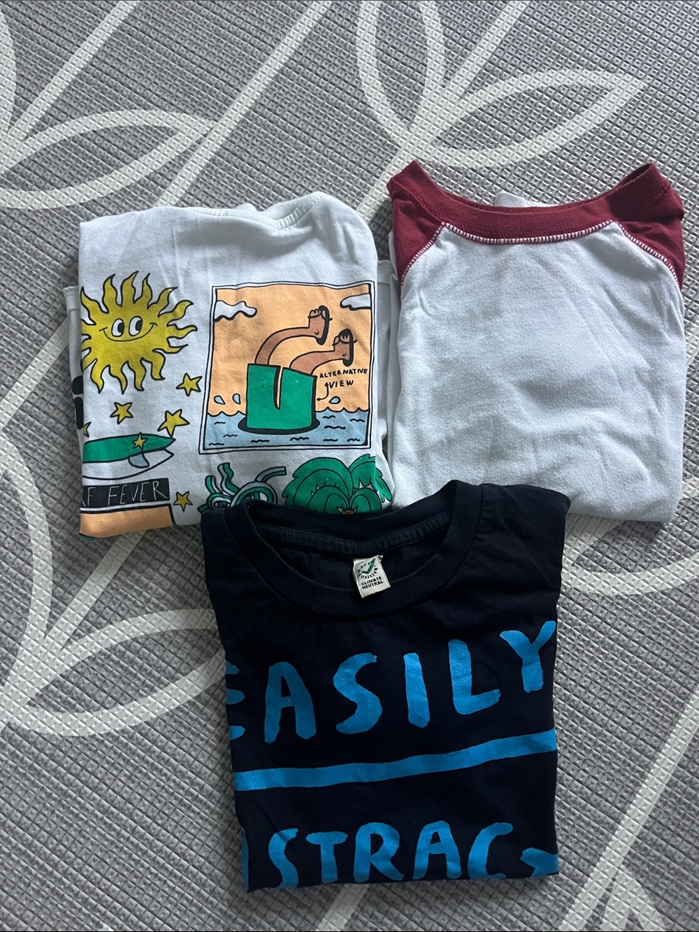 3-Top Tee 3/4y Bundle — ZARA, Cat and Jack and more.